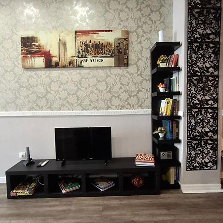 Ermou & Athinas Suites In Monastiraki Атина Екстериор снимка